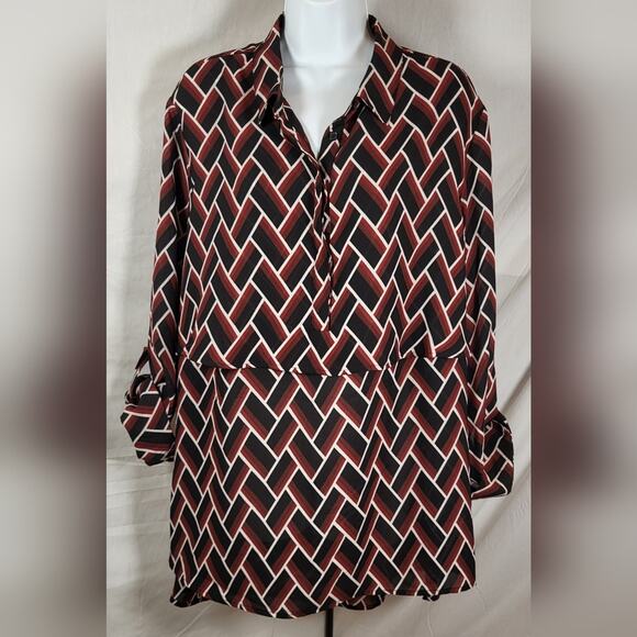 CATO Black and Red Print Overlap Front V-Neck Top - Plus Size 18/20W - Picture 3 of 10
